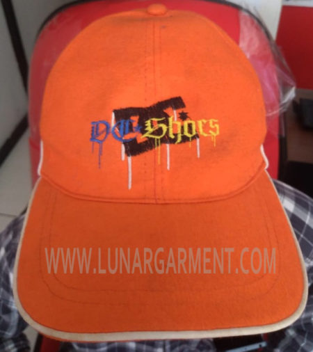 Topi Bahan Drill De Shocs (Depan)